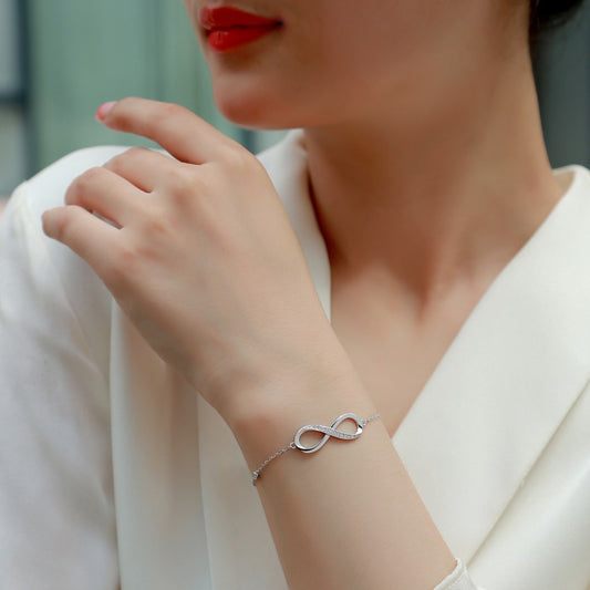 Infinity Spinning Moissanite Bracelet in S925 Silver
