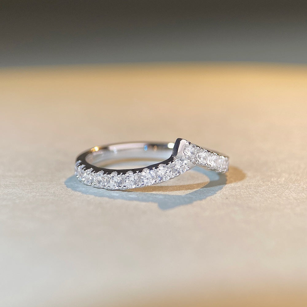 Elegant S925 Sterling Silver Ring featuring a Shimmering Circular Halo of Micro-Pave Zircon on a Solid Polished Band