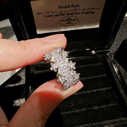 Irregular Open Ring with Sparkling Stars