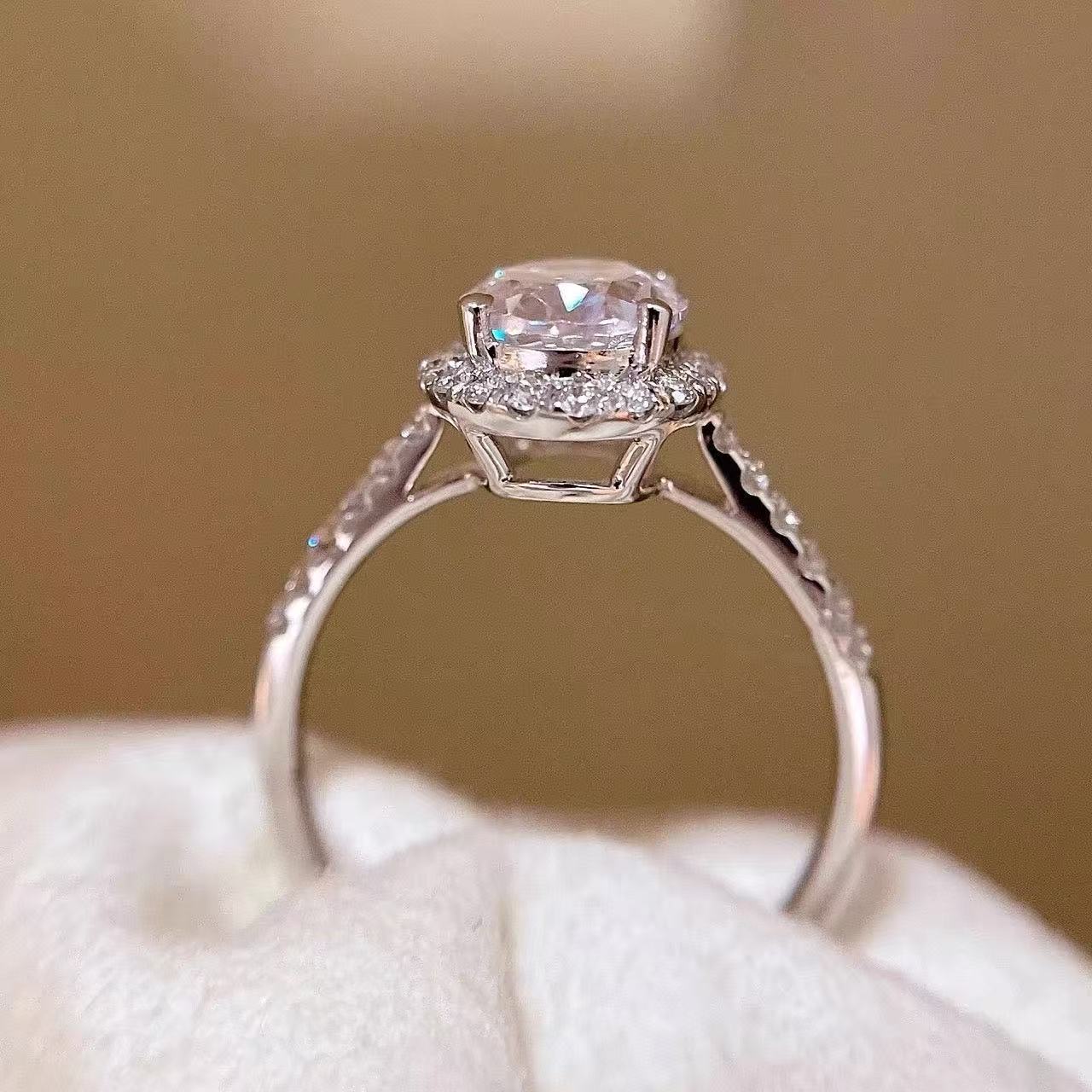 Luxury 1.5 Carat Oval Cut Pigeon Egg Zirconia Solitaire Statement Ring