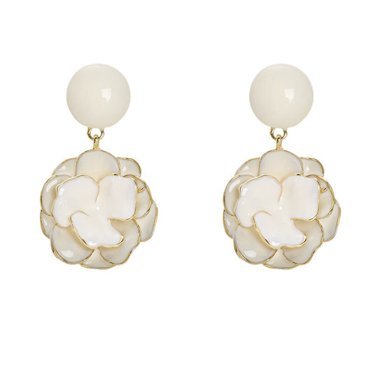 Creamy white gardenia flower stud earrings with 18K gold plating and delicate enamel petal