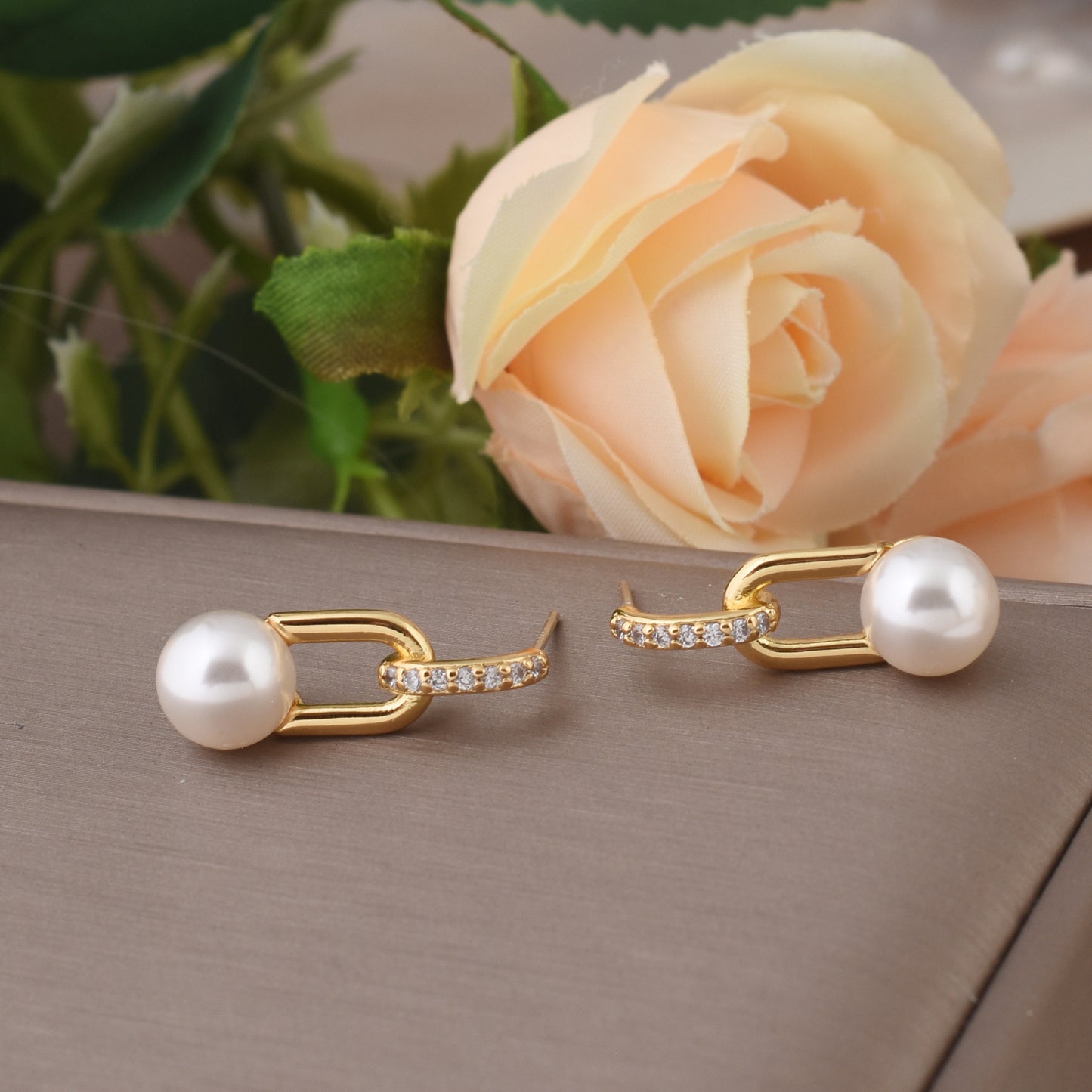 925 Silver Needle Luxury Spicy Girl Pearl Earrings