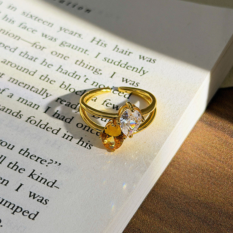 Dazzling Geometric Glow Ring – Effortless Luxe Twist