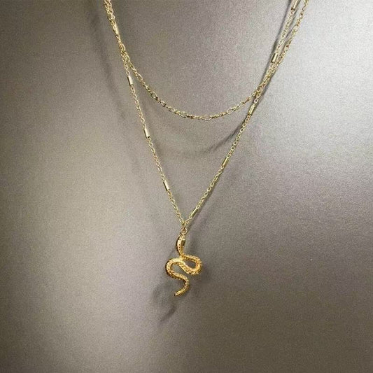 Double-layer snake pattern necklace