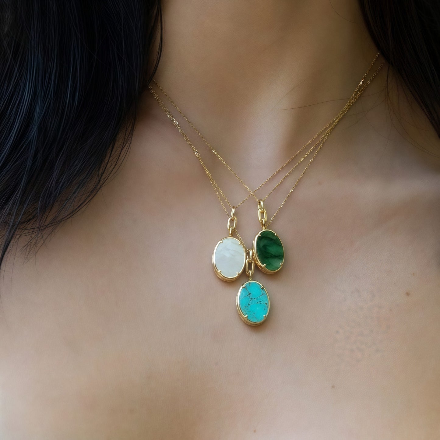 Hinged Oval Pendant Necklace