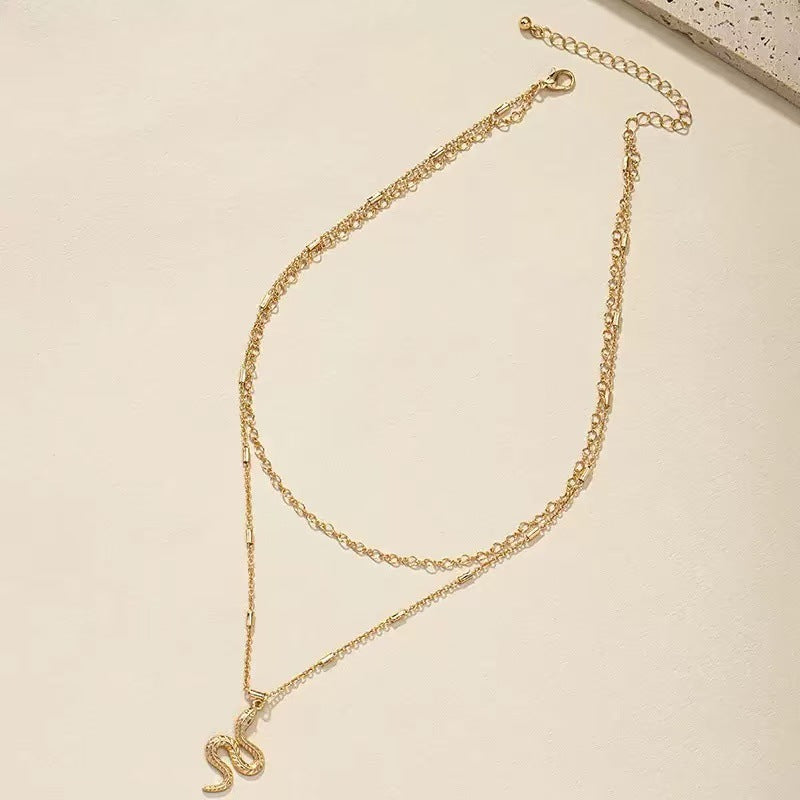 Double-layer snake pattern necklace