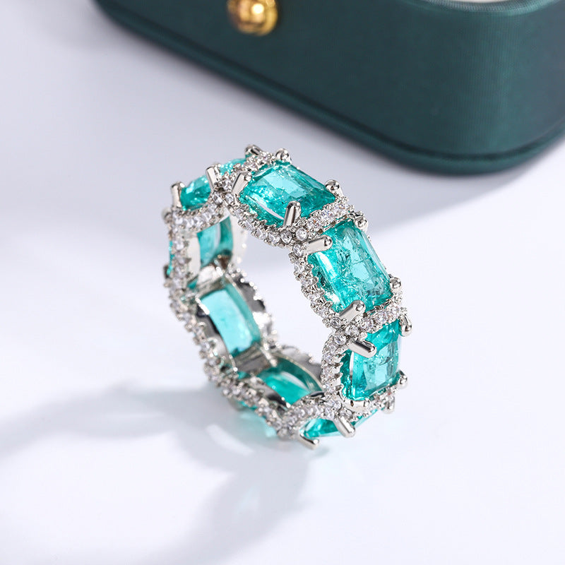 Paraiba gemstone-inlaid ring