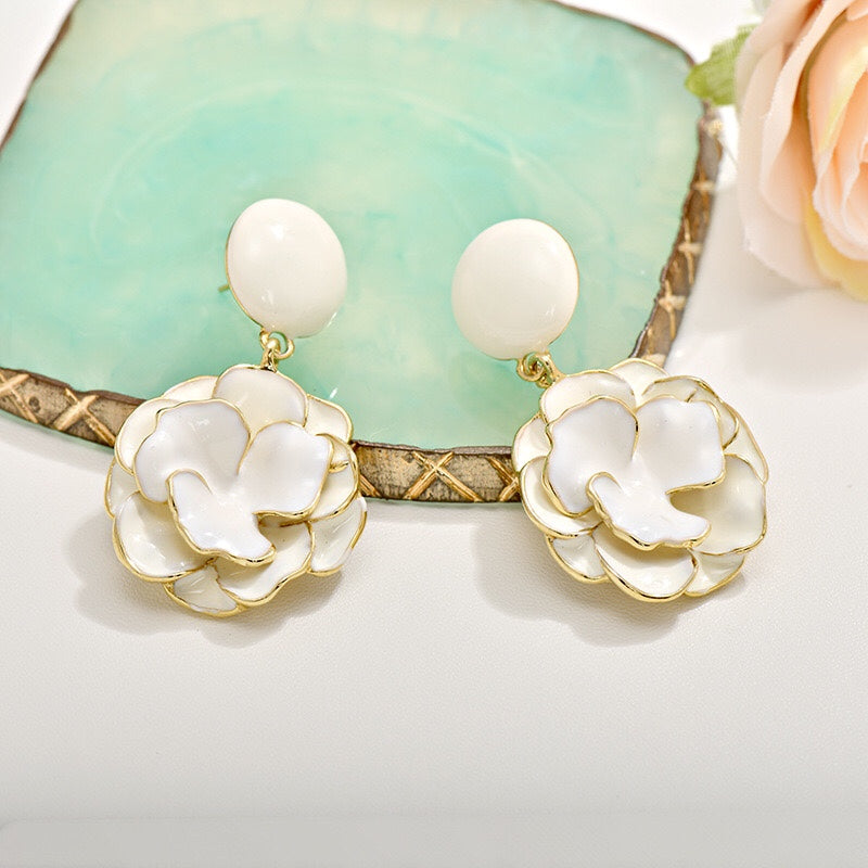 Cream Gardenia Enamel Flower Drop Earrings 18K Gold Plated Petal Dangle Earrings