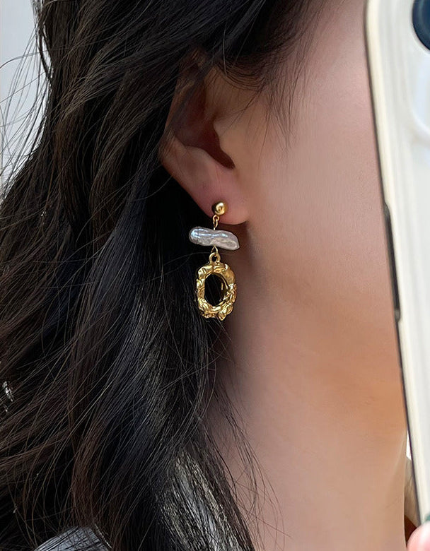 Asymmetric natural baroque freshwater pearl statement drop earrings with textured organic gold and silver hoops