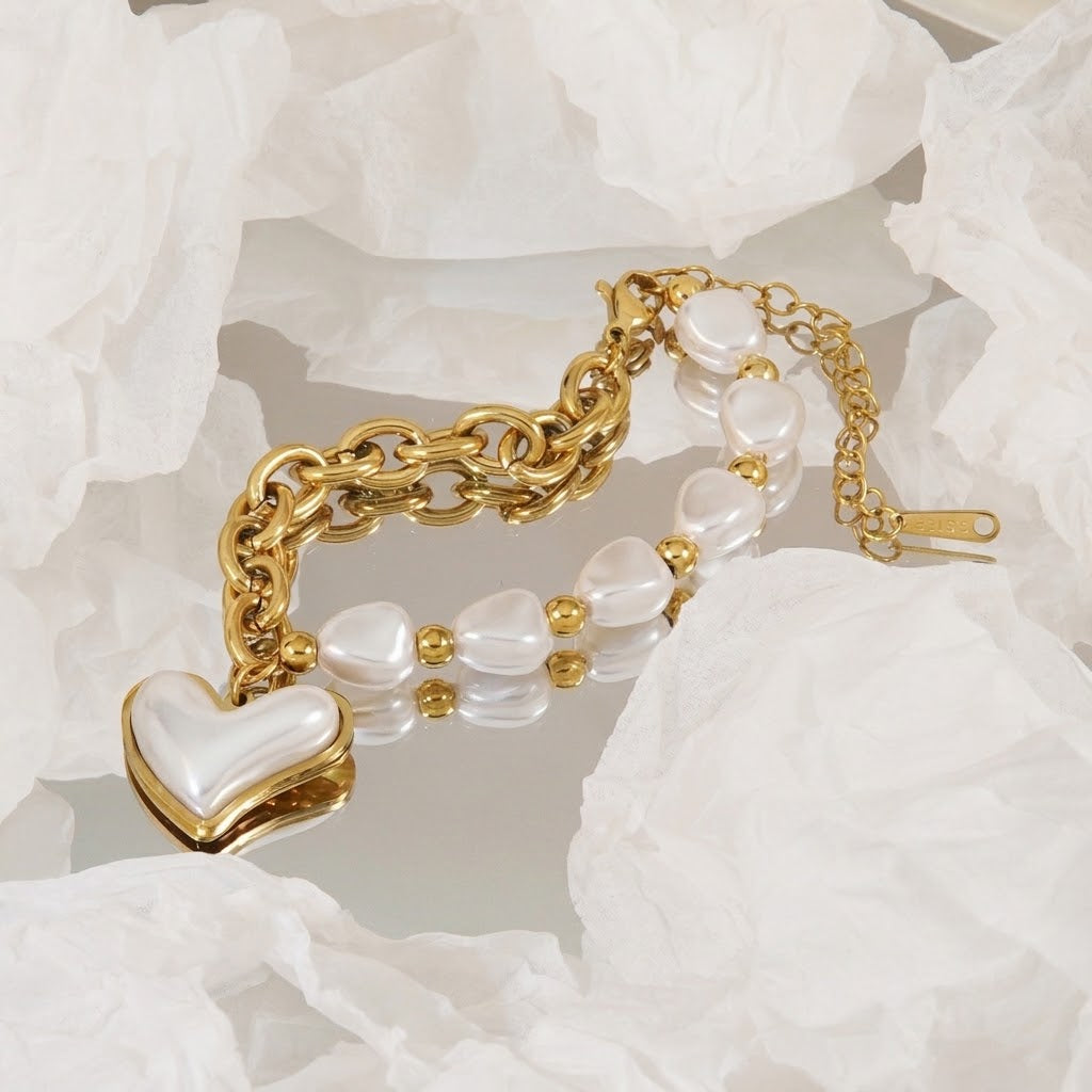 Baroque pearl bead chain and heart pearl pendant stainless steel jewelry bracelet in waterproof 18k gold plated finish.