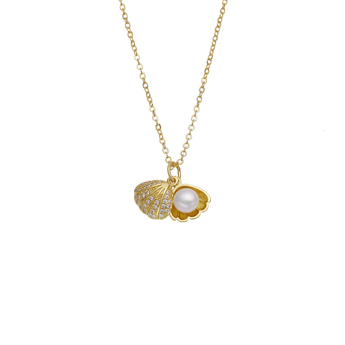 Elegant gold necklace featuring a shell-shaped pendant with a central pearl and shimmering zircon stones on the outer rim