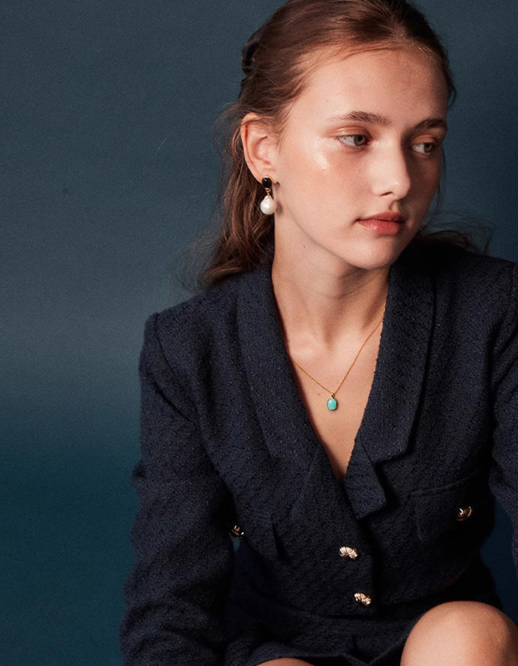 Natural amazonite oval pendant Figaro chain necklace in 18k gold plated waterproof stainless steel jewelry.