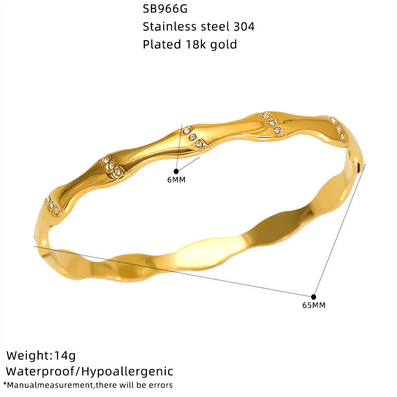 Wholesale 304 stainless steel gold bangle by Prismfire Jewelry for boutique resale