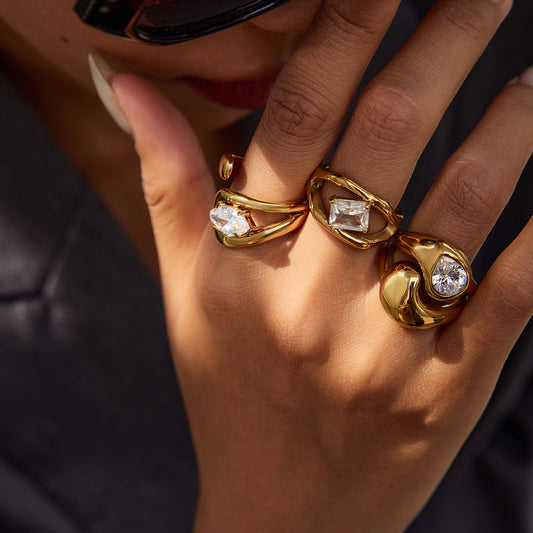 Dazzling Spiral Glow Ring featuring a Brilliant Cubic Zirconia Centerpiece in Waterproof Gold Plated Stainless Steel