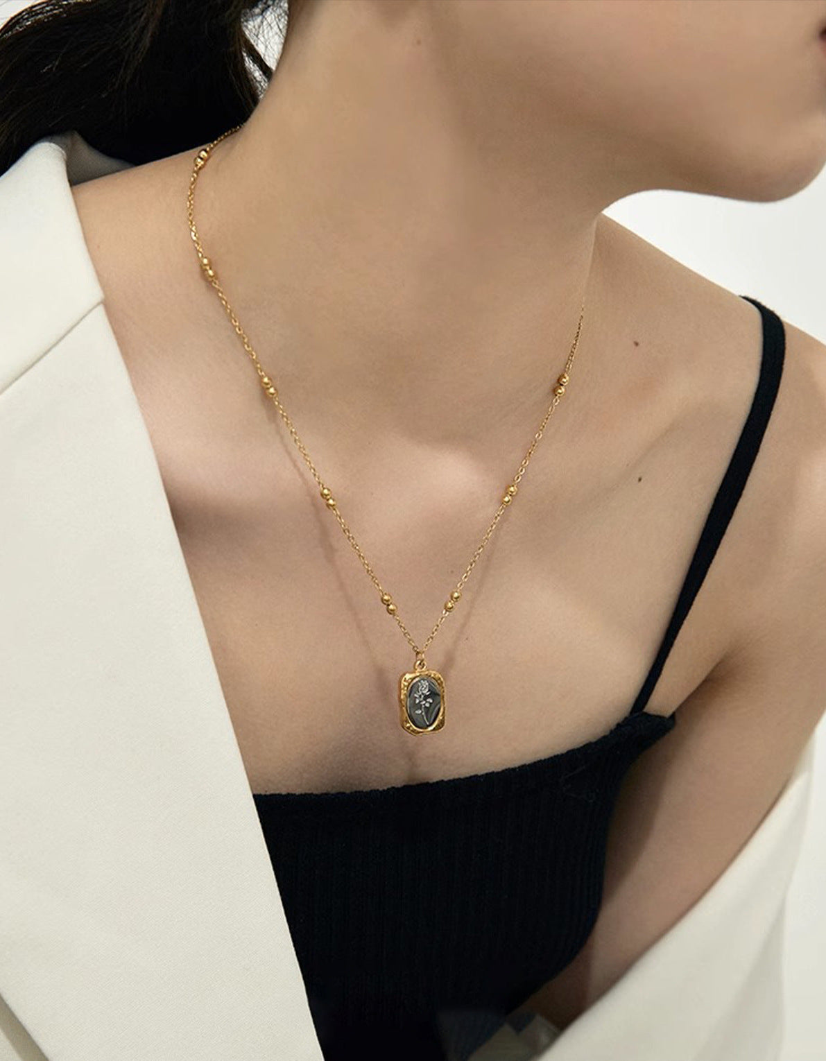 Vintage smoky rose mirror relief pendant bead station chain necklace in 18k gold plated jewelry.